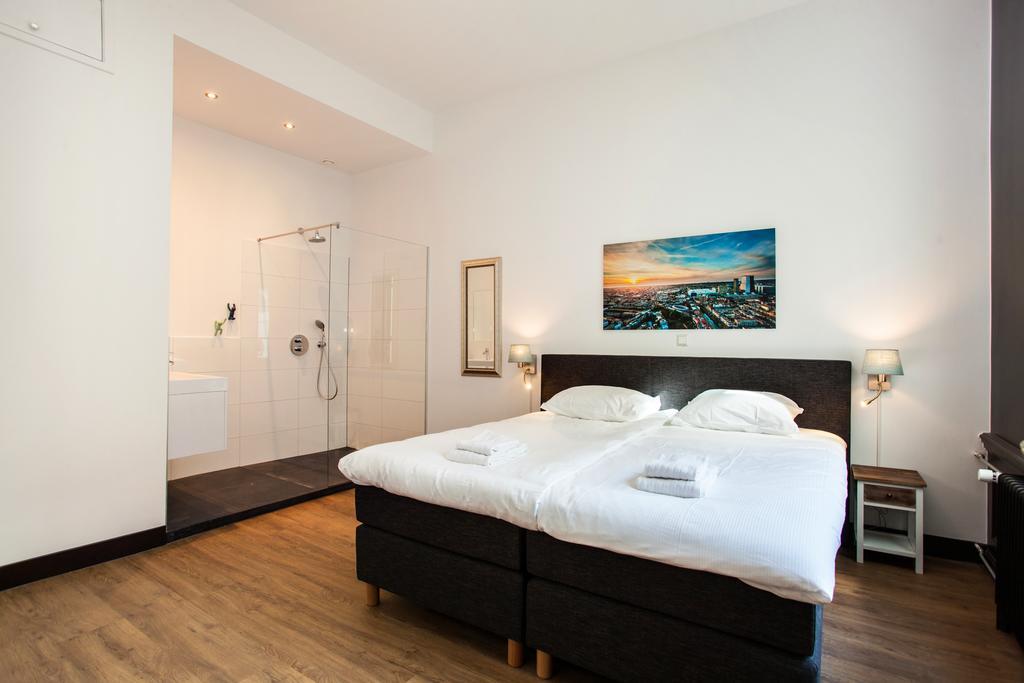 Stayci Serviced Apartments Royal Palace Хага Екстериор снимка
