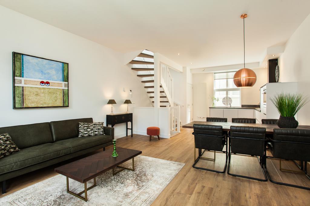 Stayci Serviced Apartments Royal Palace Хага Екстериор снимка