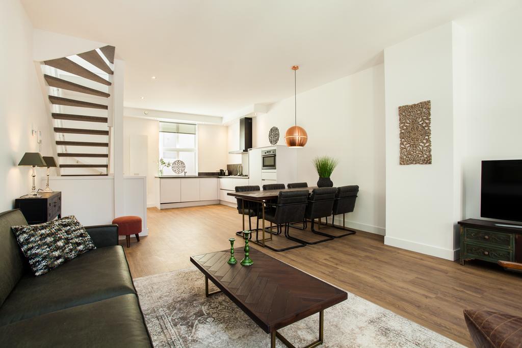 Stayci Serviced Apartments Royal Palace Хага Екстериор снимка
